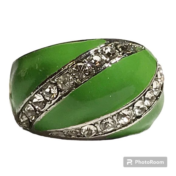 Vintage Green Enamel Cocktail Ring Silver Plated Crystal Rhinestone Size 7 Boho - Picture 1 of 12